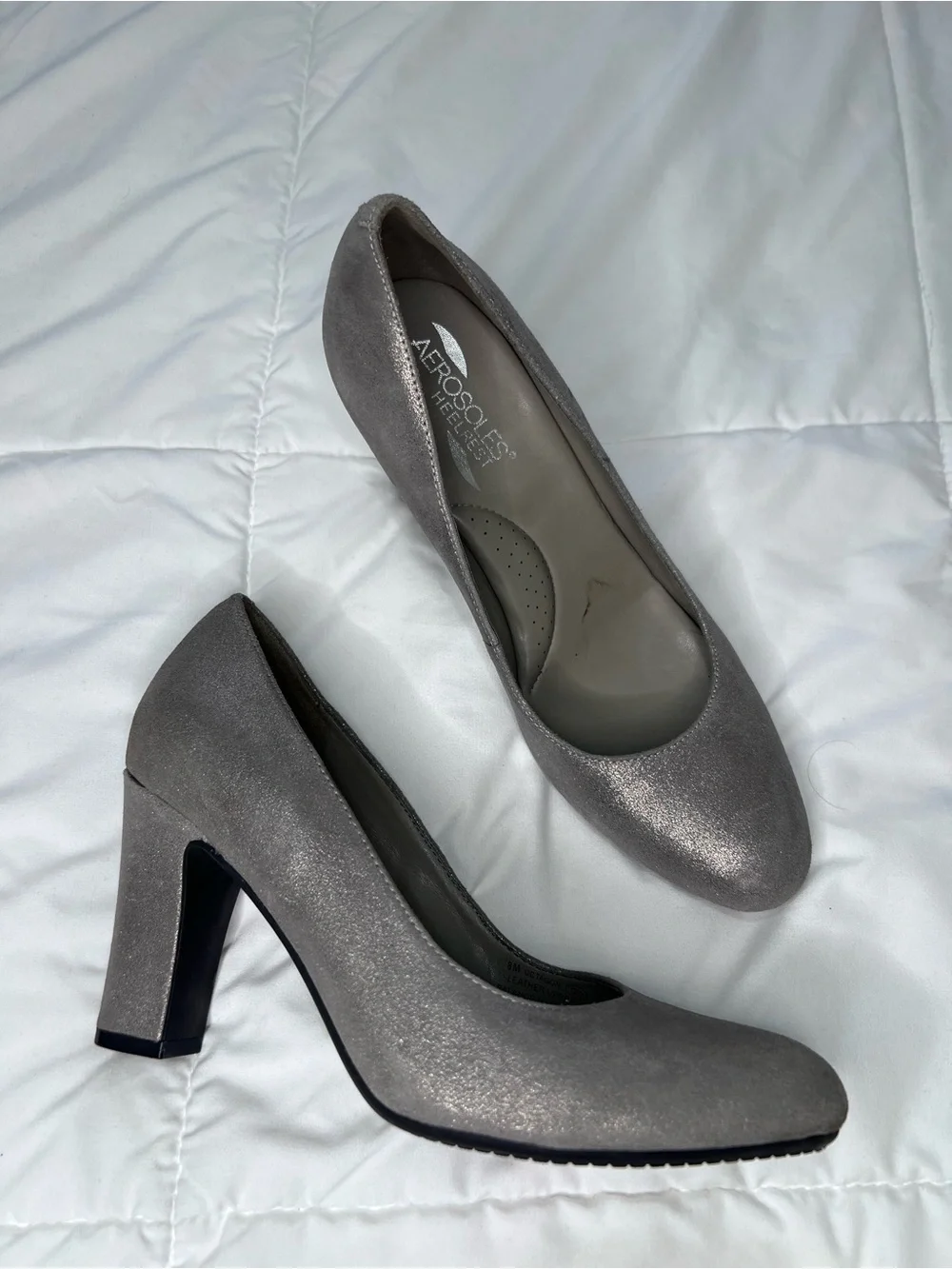 AEROSOLES elegant pewter